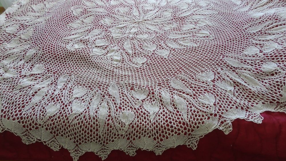 Покривка плетена, ръчна изработка, чисто нова