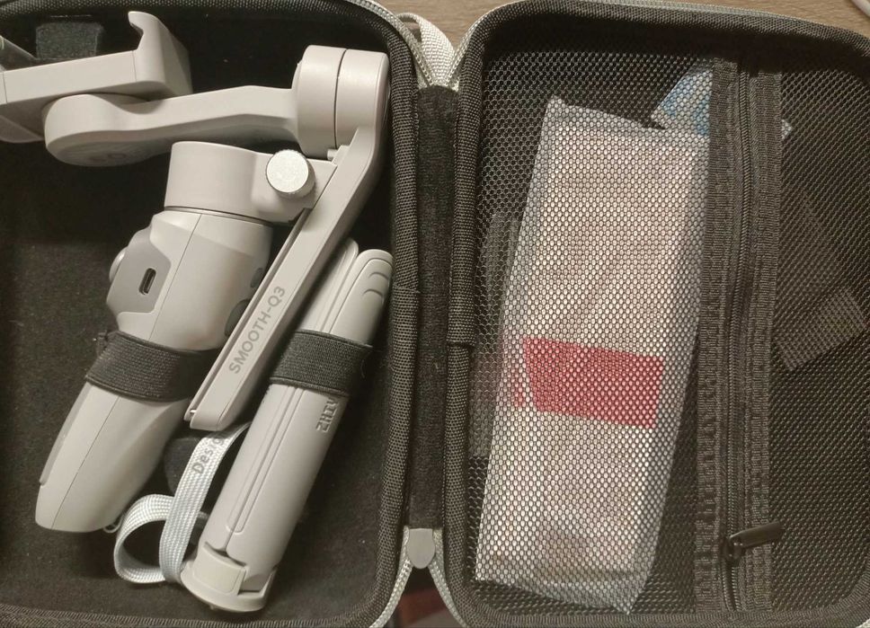 Zhiyun Smooth Q3 Combo Mobile Gimbal with 3-Axis Stabilizer