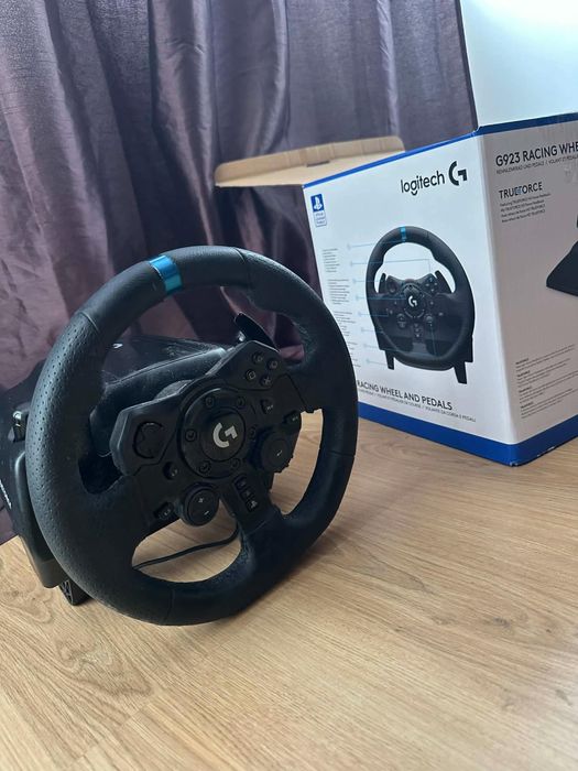 Logitech G923 волан с педали