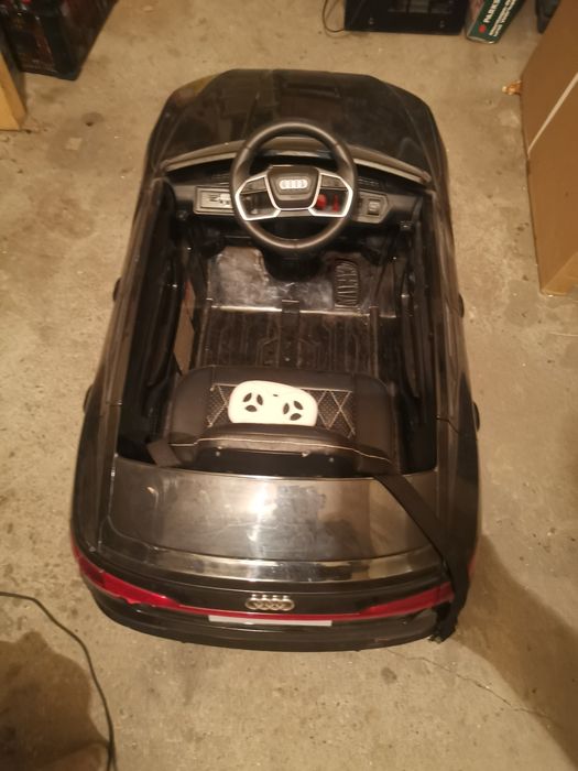 Акомулаторна кола ауди