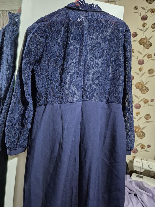 Платье тёмно-синего цвета 5000тнг