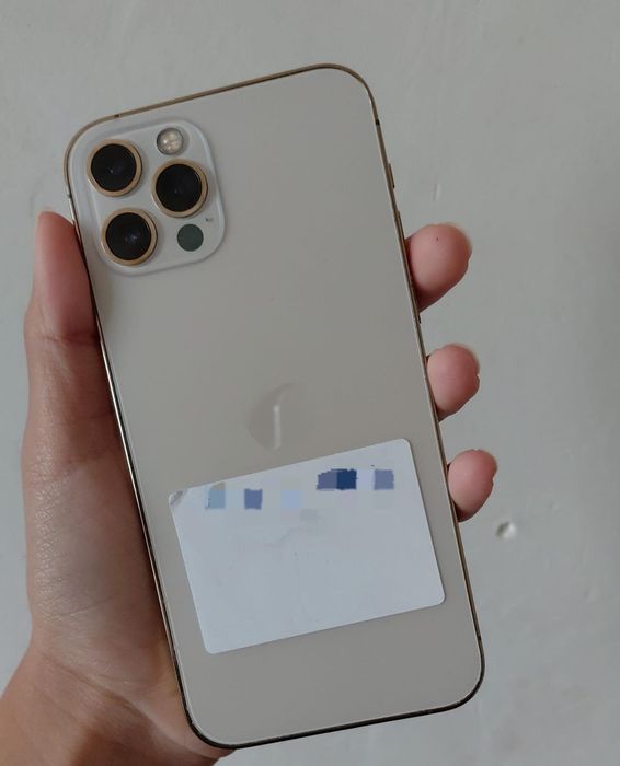 Продам iPhone 12pro