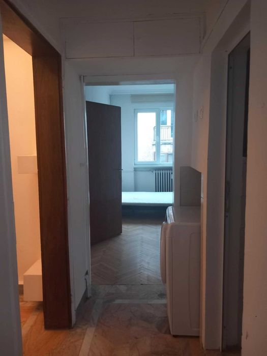 Продава се Тристаен апартамент в София, Център - 92 кв.м за 6087 €/кв.м - Снимка #4