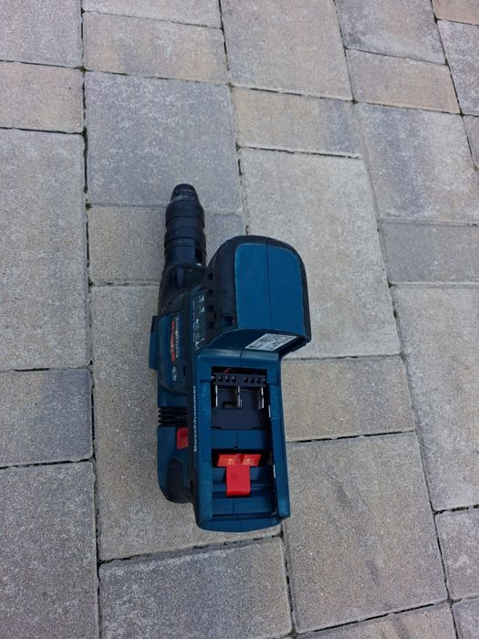 Corp Rotopercutor Bosch gbh 36 vf cu acumulator,,defect,"