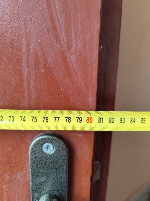 Желязна входна врата