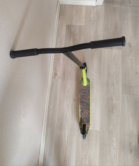 Трюковой самокат