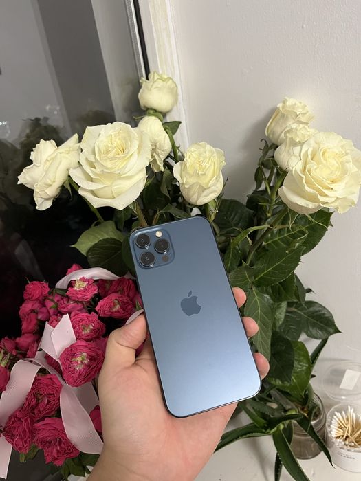 Продам Iphone 12 Pro Max