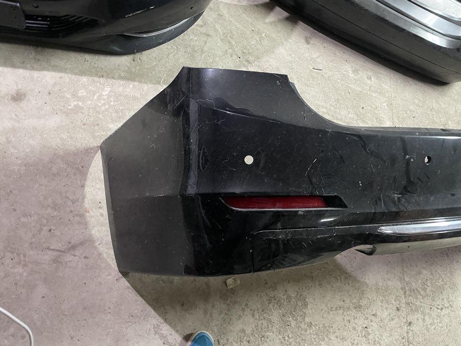 BMW F30 предна броня , задна броня