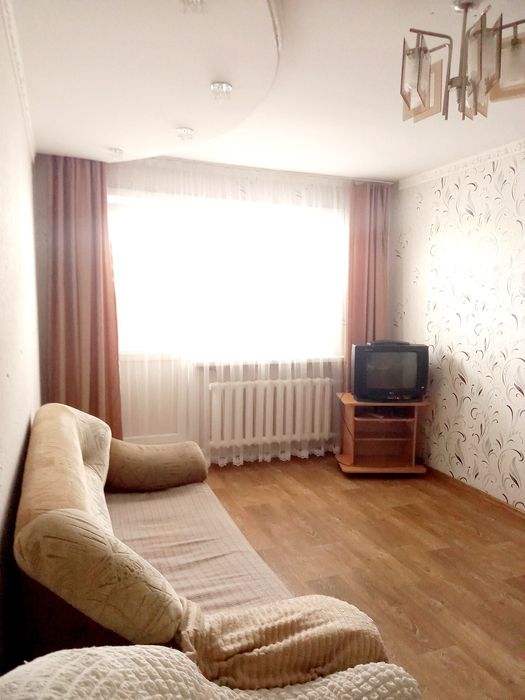 Продам 2 ком квартиру в Центре.