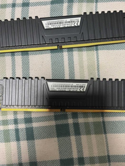 [[! VANDUT !]] Corsair Vengeance LPX Kit 32GB (2x16GB) DDR4 3200MHz CL16