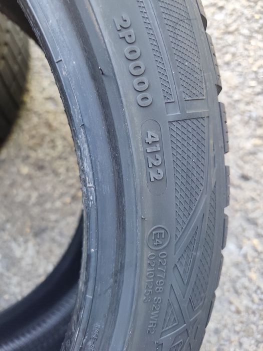 245/40/18" 2бр Vredestein wintrac pro, dot4122,7mm