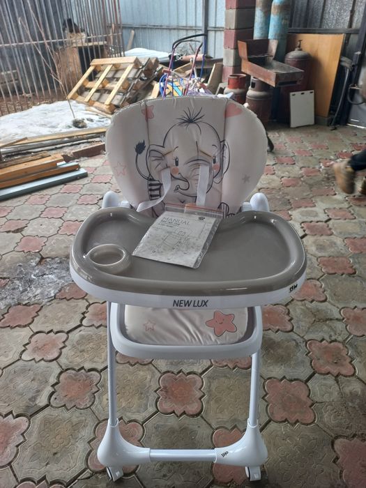 Стульчик для кормления