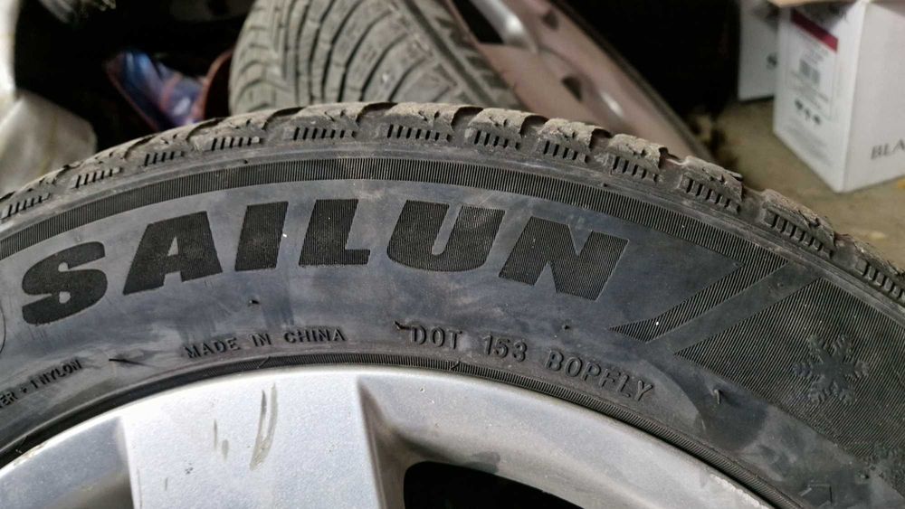 Джанти със зимни гуми  205/55 r16 5x112