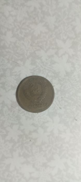 Продам старинные монеты