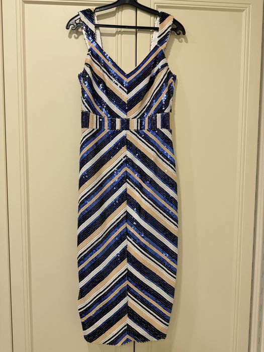 Платье очень крутое