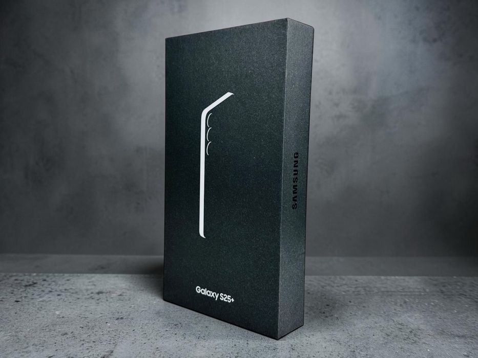 НОВ! Samsung Galaxy S25 Plus 5G 256GB 12RAM Navy / Silver