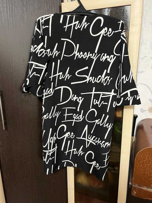 Продаю женское платье