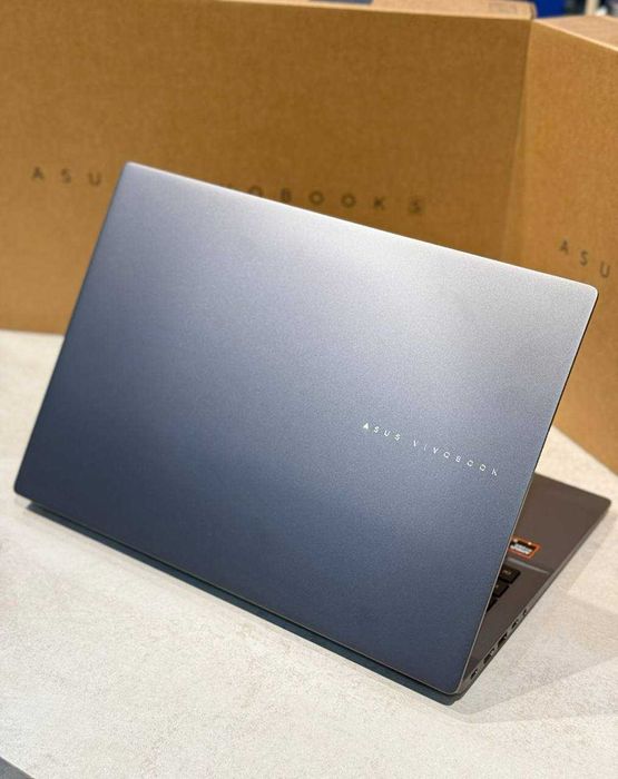 Asus Vivobook S16 R5 220/DDR5 16GB/SSD 512GB/Display 16' OLED FHD+