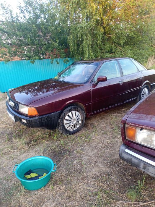 Продам Ауди 80 1998года