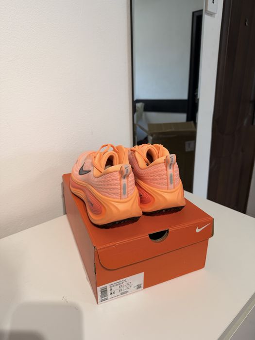 Nike Vomero Plus Orange
