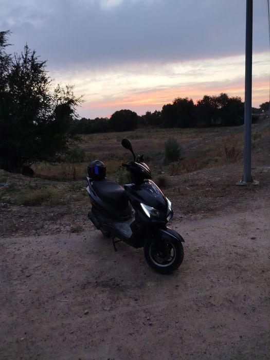 М8 про Li-Ya 150cc