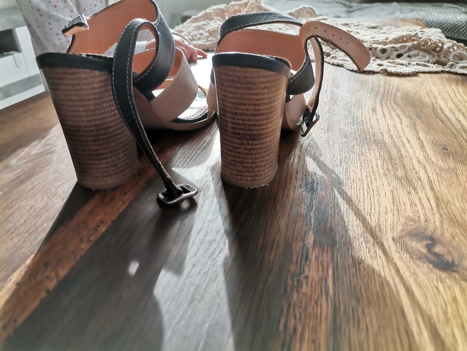 Sandale piele naturala nr 37