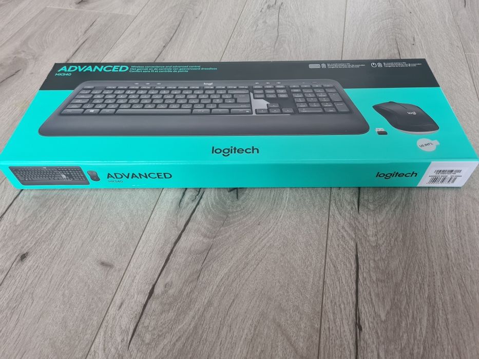 Set nou tastatura-+mouse wireless Logitech, sigilat
