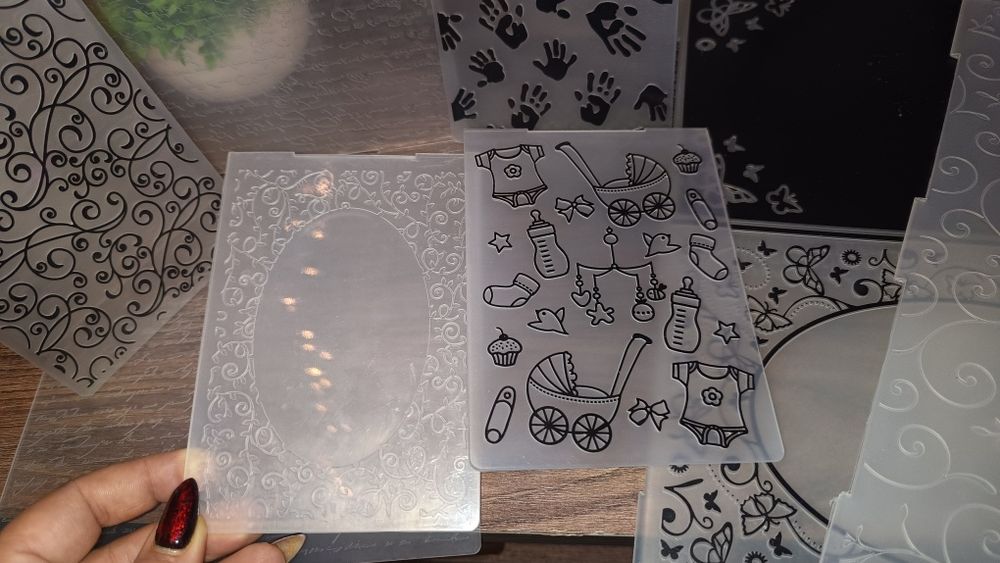 Шаблони за щамповане и щанцоване