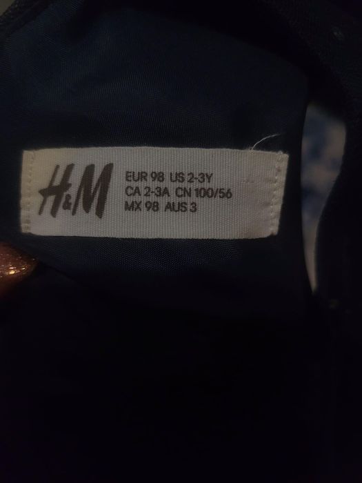 Детска рокля с паети, марка H&M, размер 98