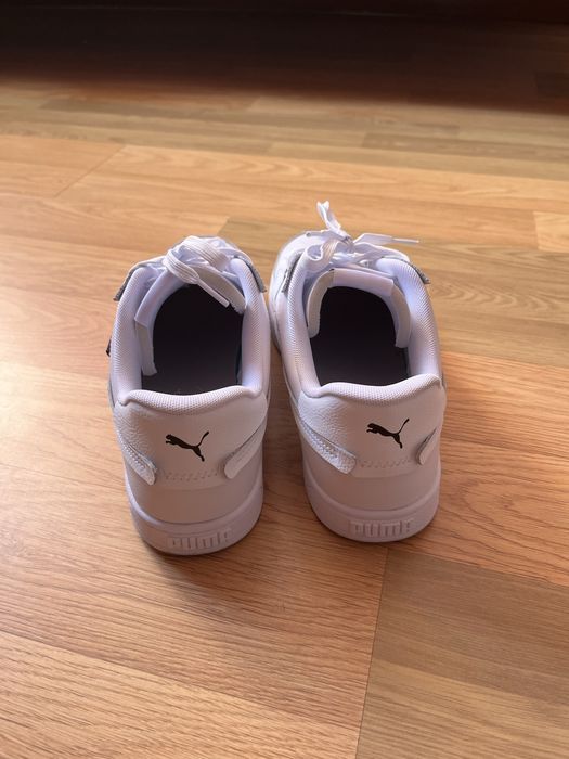 Продам ПУМА кроссовки