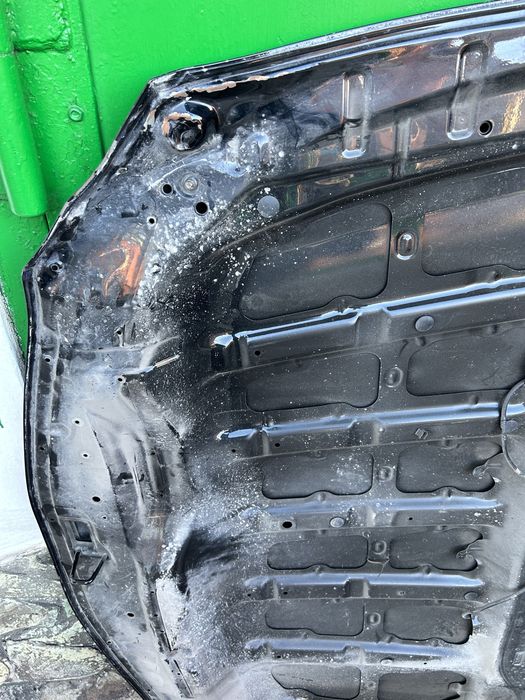 Продам капот на камри 40 европеец (оригинал)