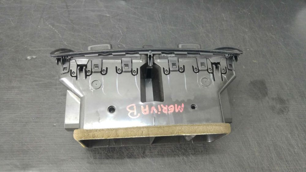 Grile ventilatie centrale cu buton avarie blocare usi airbag opel meriva b s10 464000934 13287826