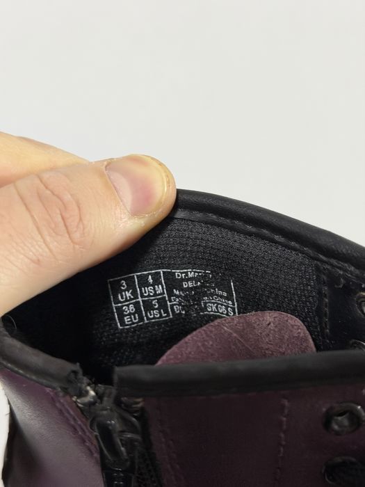 Bocanci Dr. Martens Marime 36