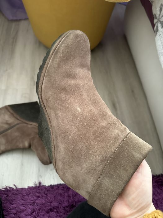 Botine piele naturala intoarsa