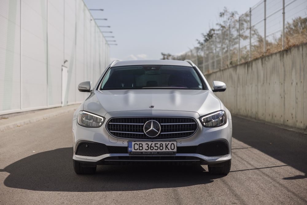 Mercedes E220 Силър Стар Реални 55 хил. км Пълна история Лизинг