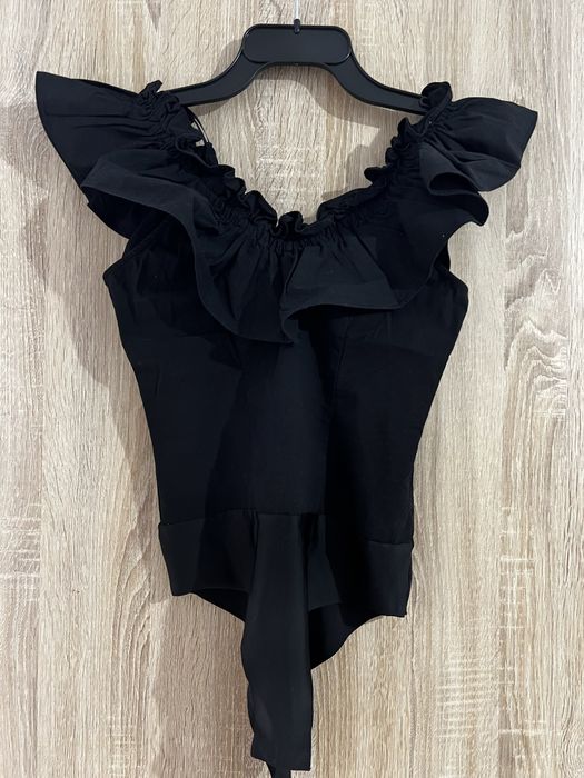 Body Zara cu volanase