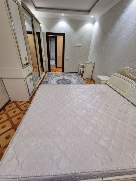 Аренда! Сдается 2 комнатная квартира. Чилонзор метро.