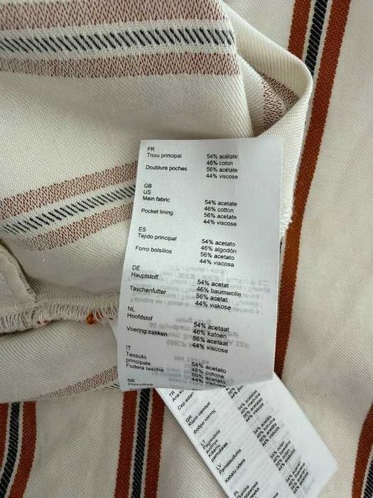 Salopetă din bumbac, Maje