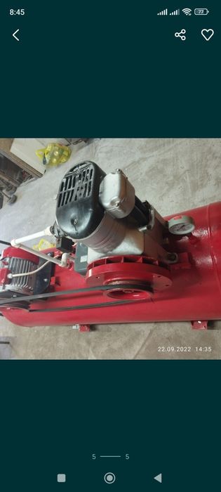 Продам компрессор У43102 советского исполнения.