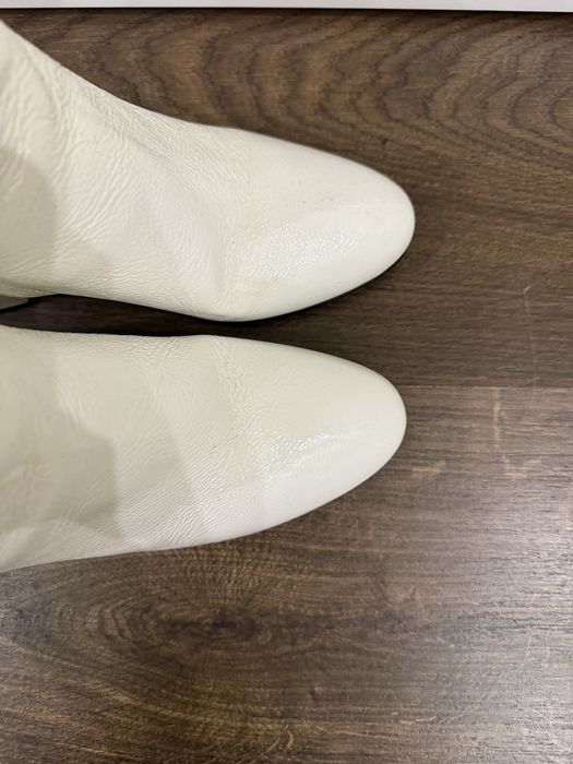 Белые сапоги Ait