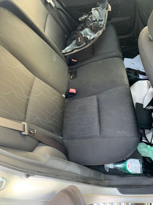 Toyota Auris 1.4d4d 90кс 6 скорости