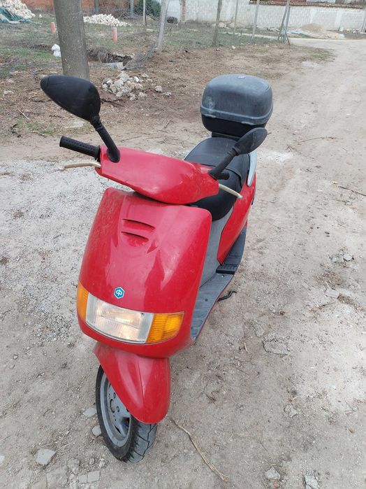 Скутер,Мотор Piaggio Sfera 125