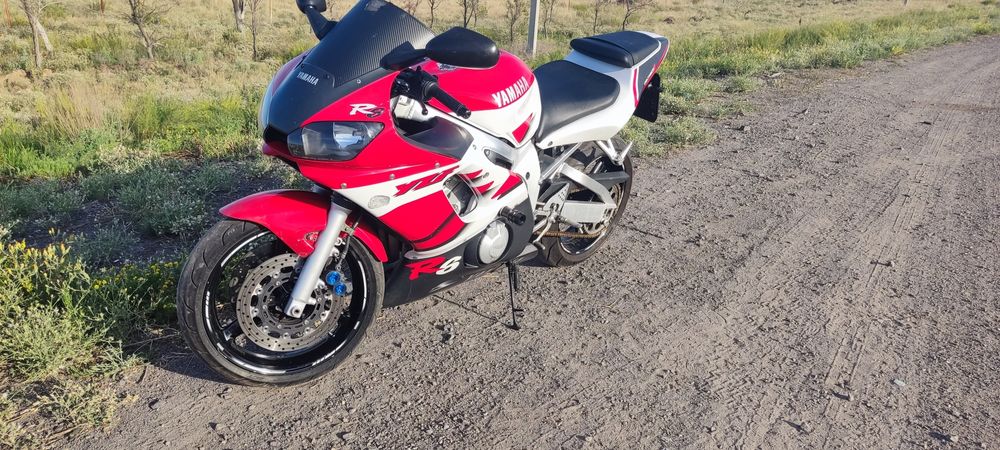 Yamaha yzf r6 мотоцикл