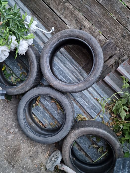 Vand set 4 anvelope vara Nokian 215 50 R17