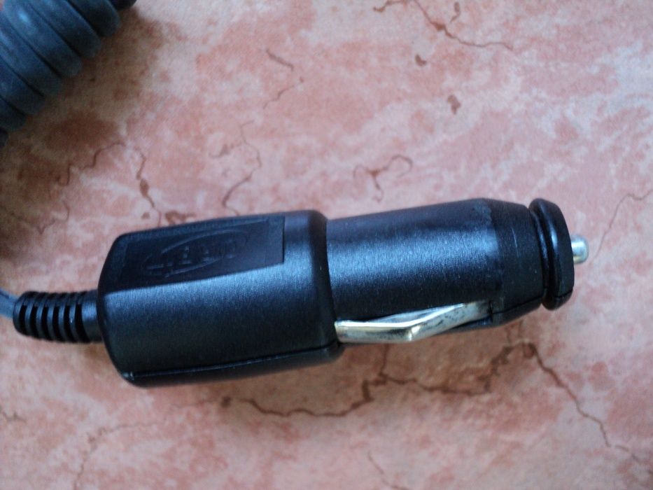 Incarcator/alimentator auto pt. telefon, navigatie, mufa universala
