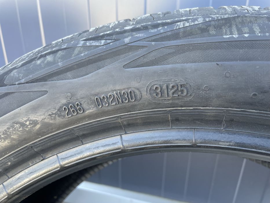 Anvelope Continental 215 50 R18
