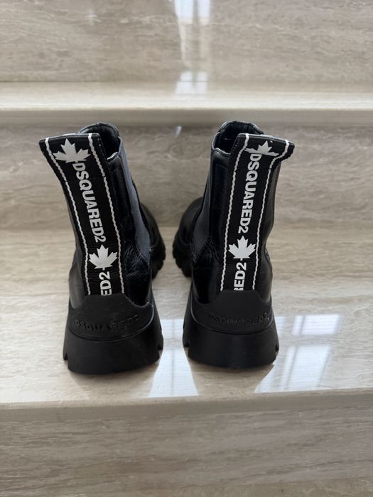 Дамски боти Dsquared