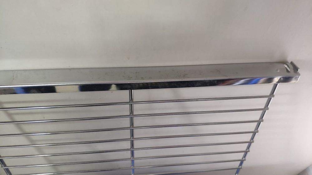 Изолираща и отразяваща подложка за радиатори, скара,