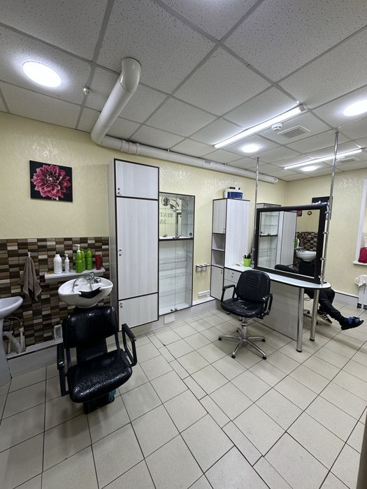 Сдам в аренду место Парикхмахера