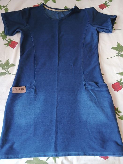 Продам одежду женскую